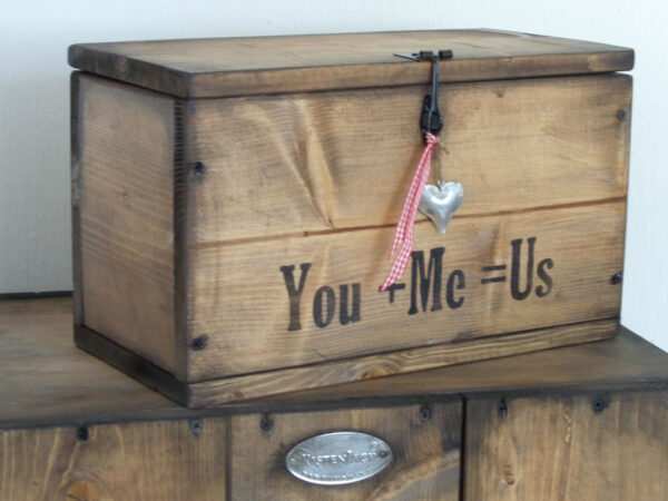 Kiste "Valentine" XS