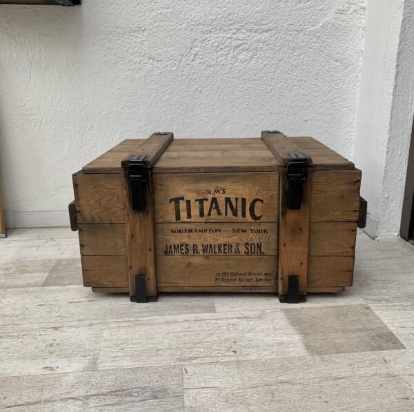 Kiste "Titanic" L