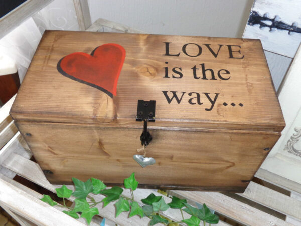 Kiste "Love" XS