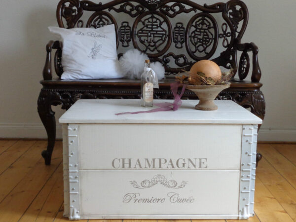 Kiste "Champagne" L, weiß